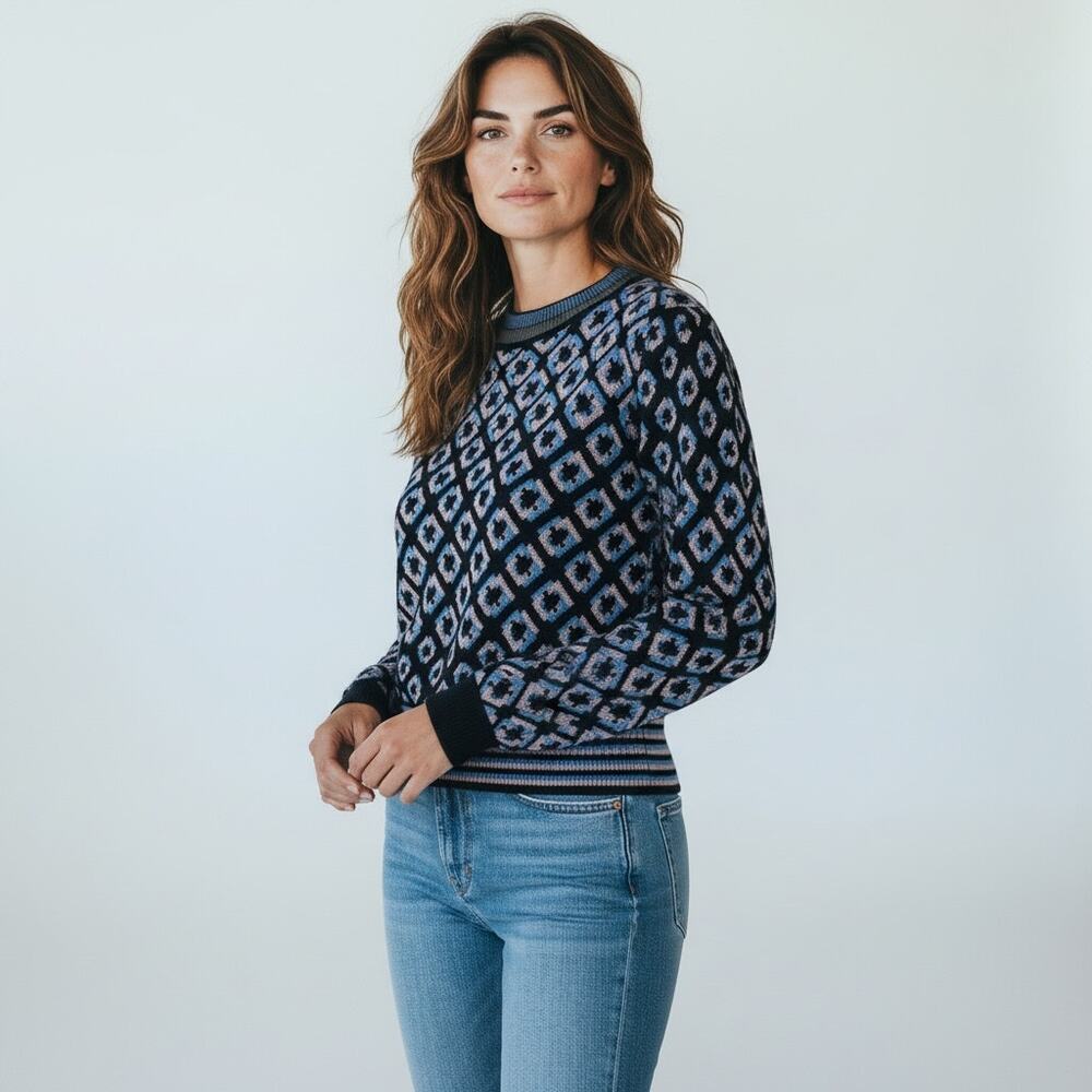 Diane von Furstenberg Merino Wool Blend Cropped Metallic Printed Sweater - Picture 5 of 13